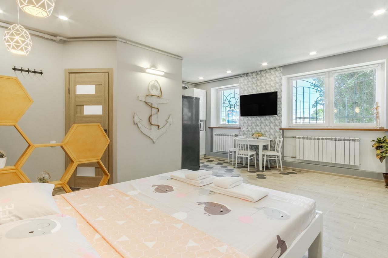 Vip Apartment Blue Whale Odessa Exterior foto